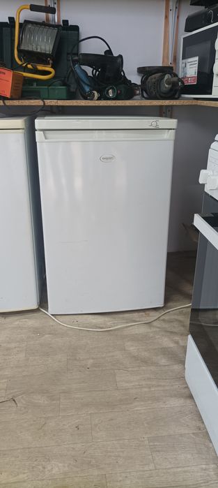 морозильна камера    з Німеччини