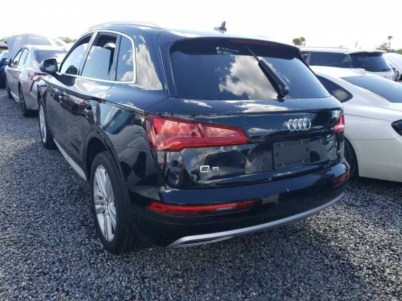 Блок компьютер управления двигателя ECU датчик  AUDI Q5 18-