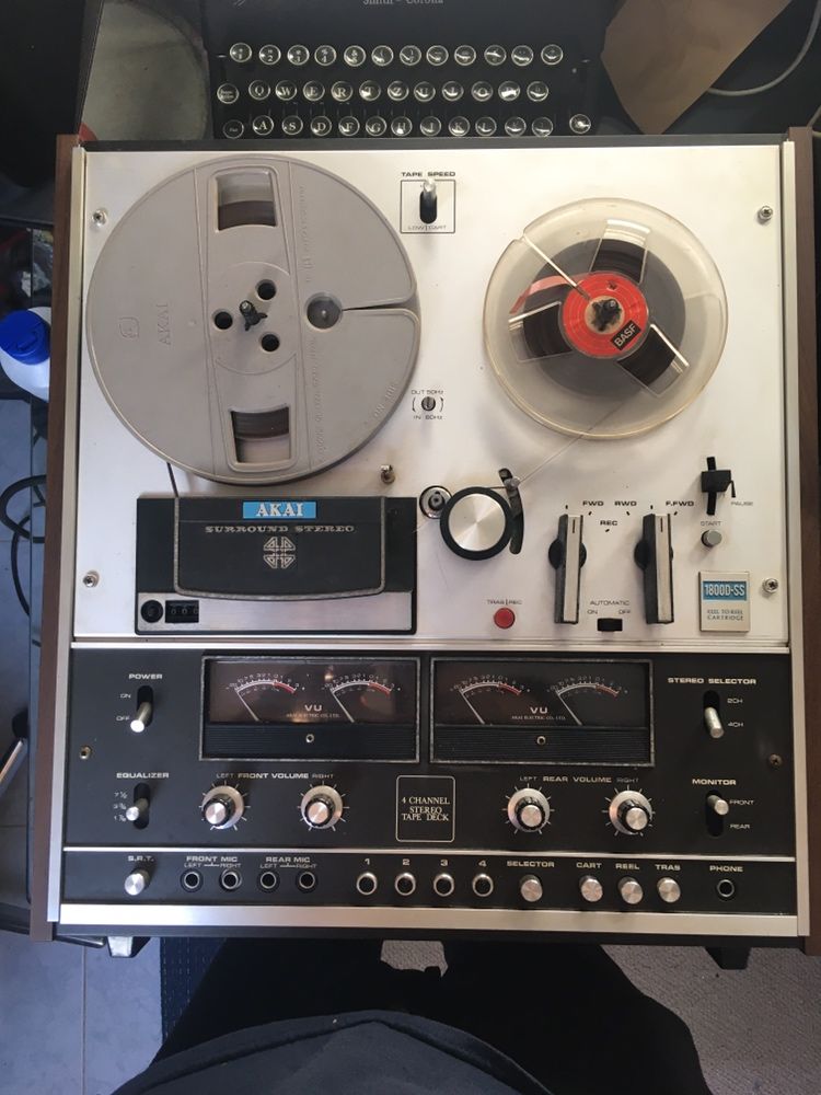 Leitor de fitas akai 1800 d - ss 4 channel stereo tape deck