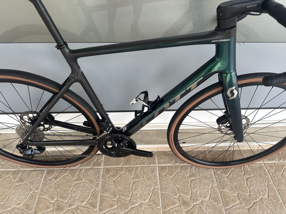 Bicicleta Scott Addict - di2 - disco