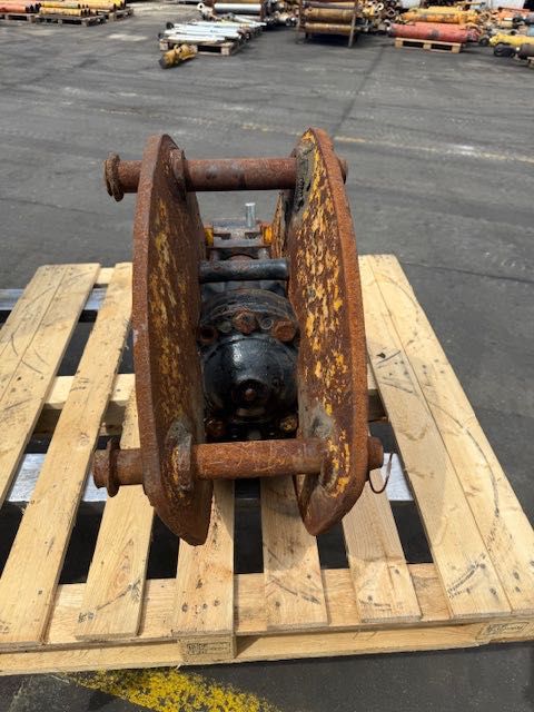 MŁOT hydrauliczny do minikoparki t do weryfikacji