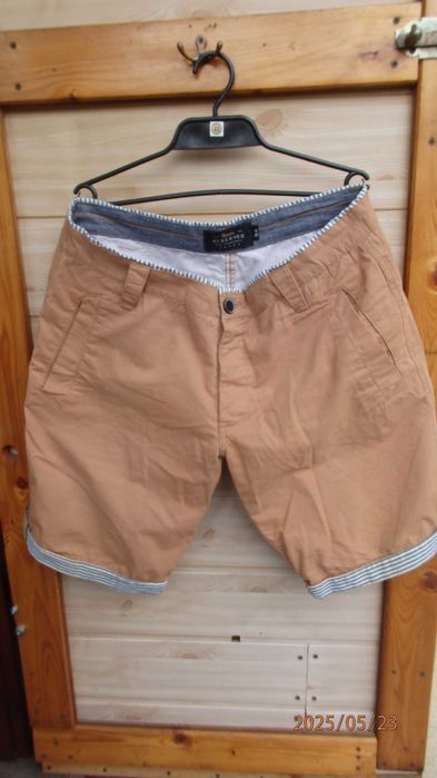 Spodnie męskie krótkie firmy Reserved rozmiar W36