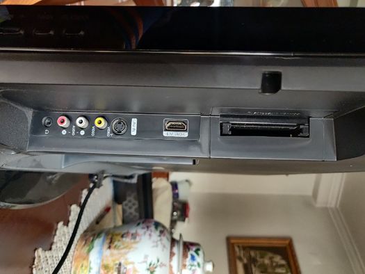 TV -- Samsung 32" -- Como nova