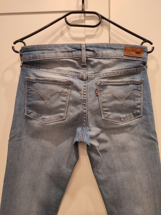 Niebieskie jeansy Levi's rozm 25
