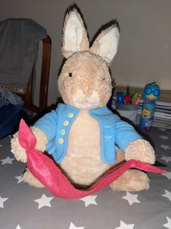 Мягкая игрушка говорящий, механический Кролик Питер, игра в прятки