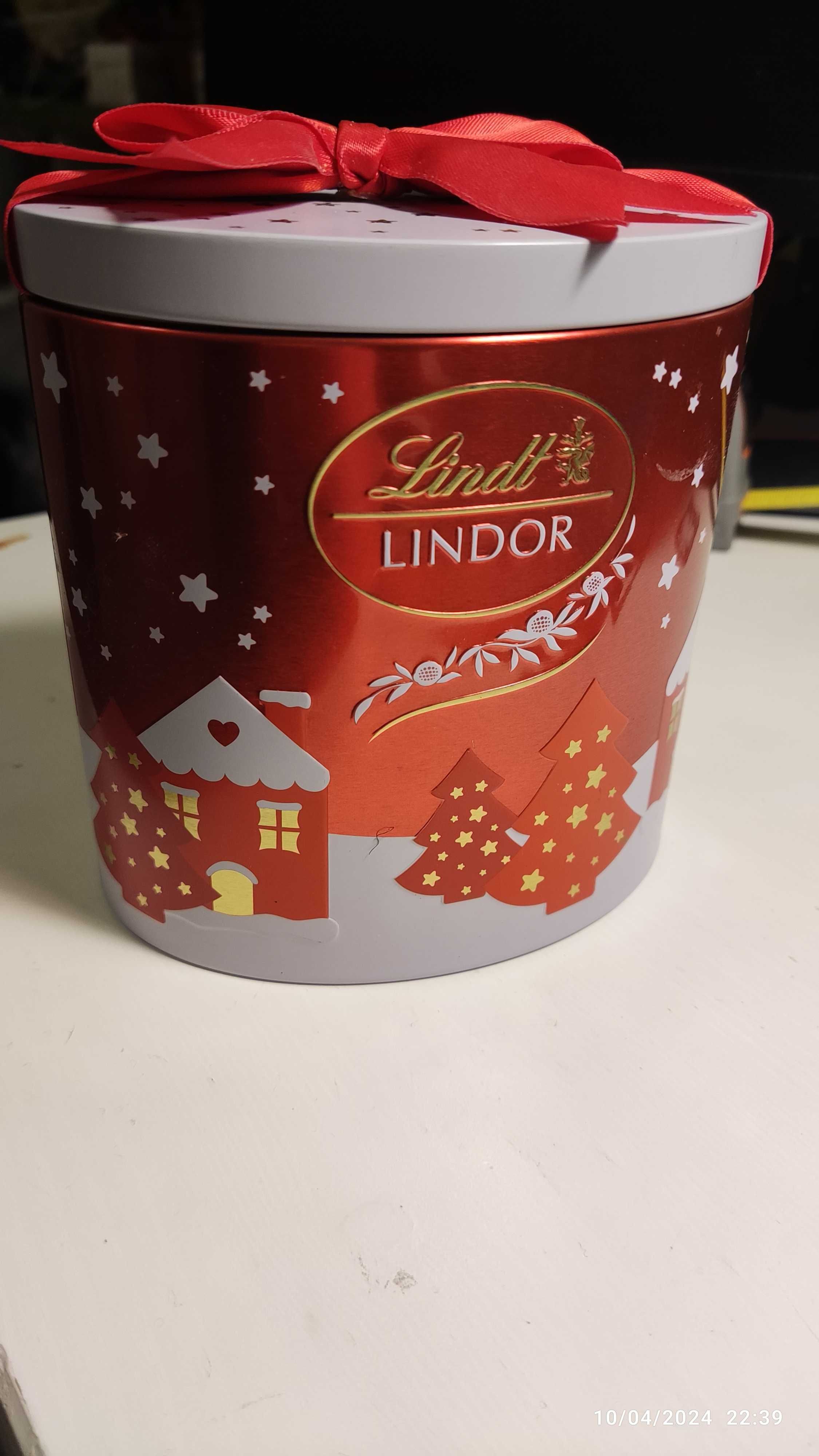 Pudełko po czekoladkach Lindt Lindor. Okazja !