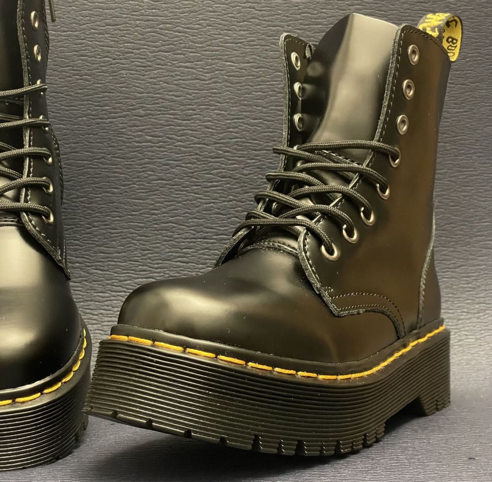 Glany platforma koturna workery gotyckie botki Dr Martin emo goth