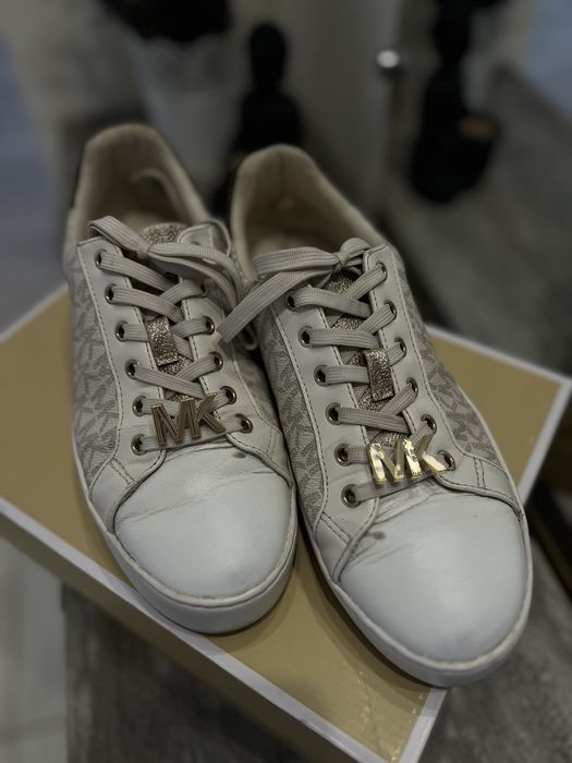Кроссовки Michael Kors