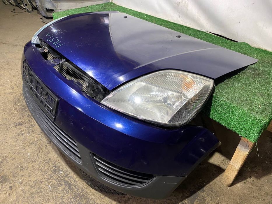 Передня частина (морда) Ford Fiesta Mk5