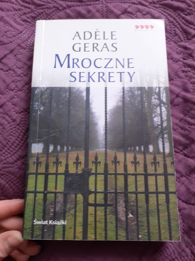 Mroczne sekrety - Adèle Geras. Wysyłka.