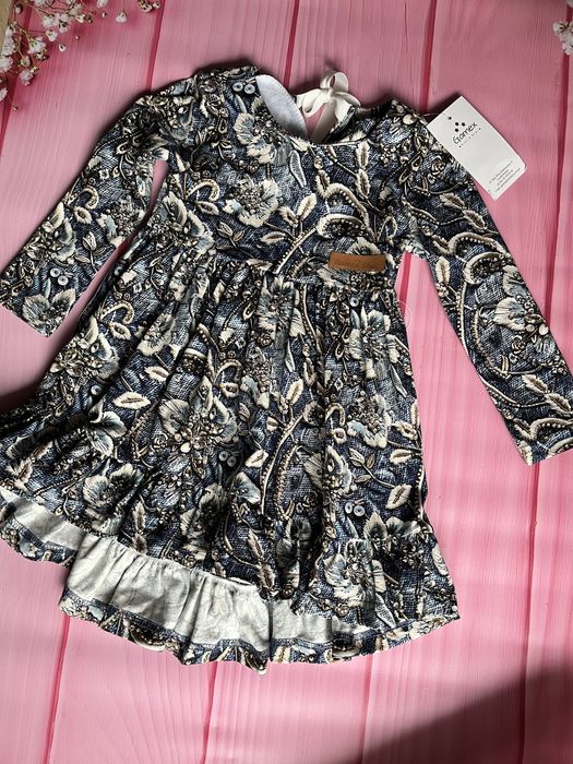 Niebieska sukienka w kwiatki Gamex 86