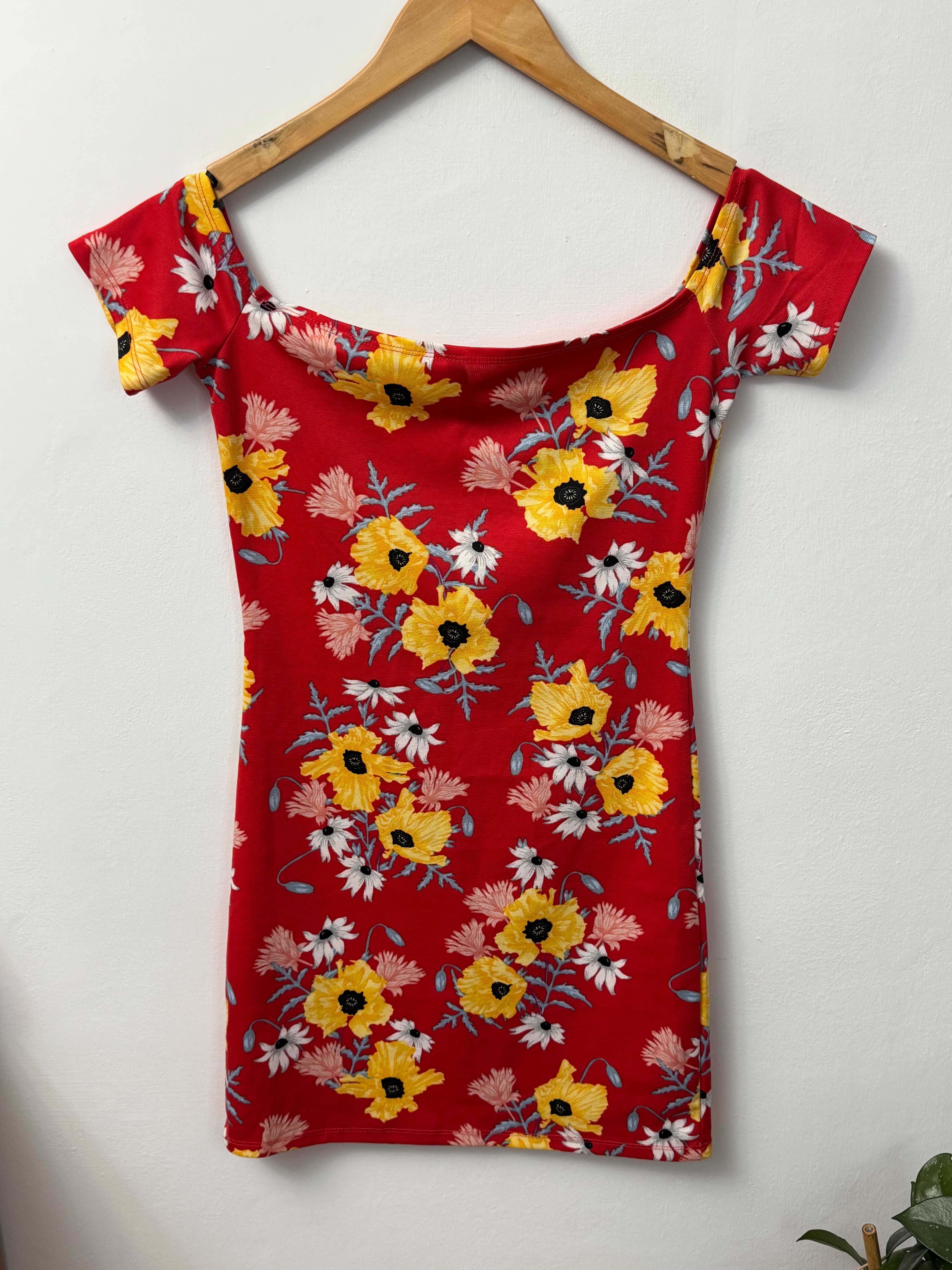 Letnia sukienka sukieneczka na lato hiszpanka w kwiaty floral HM 40 L