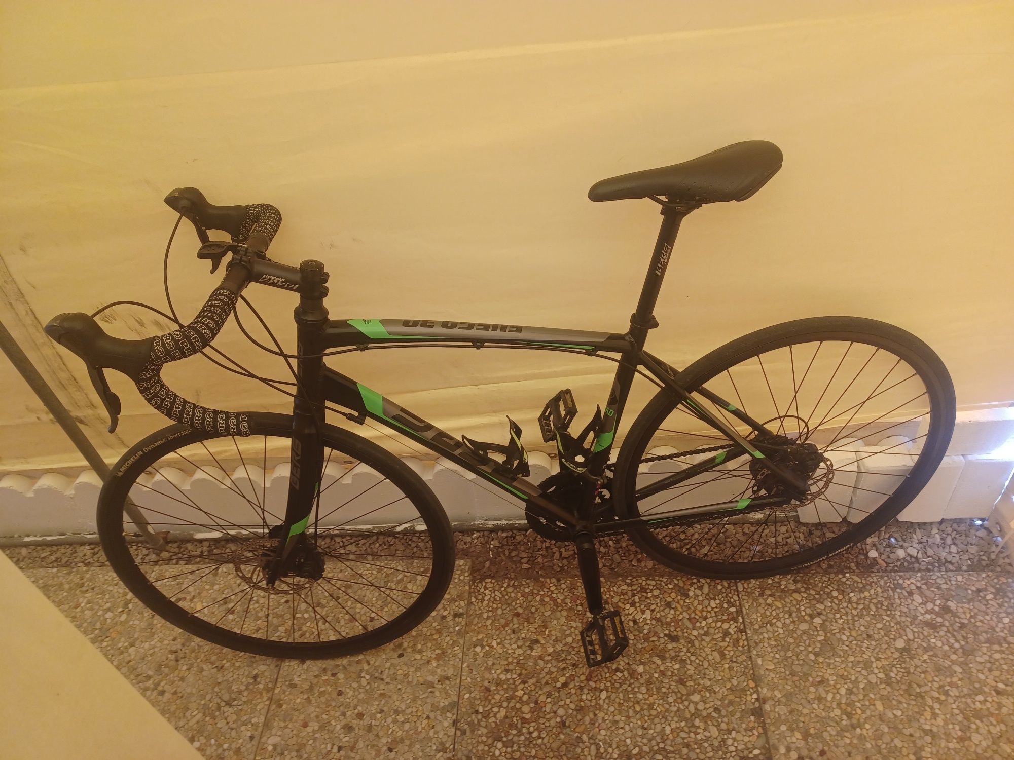 Bicicleta Berg de estrada