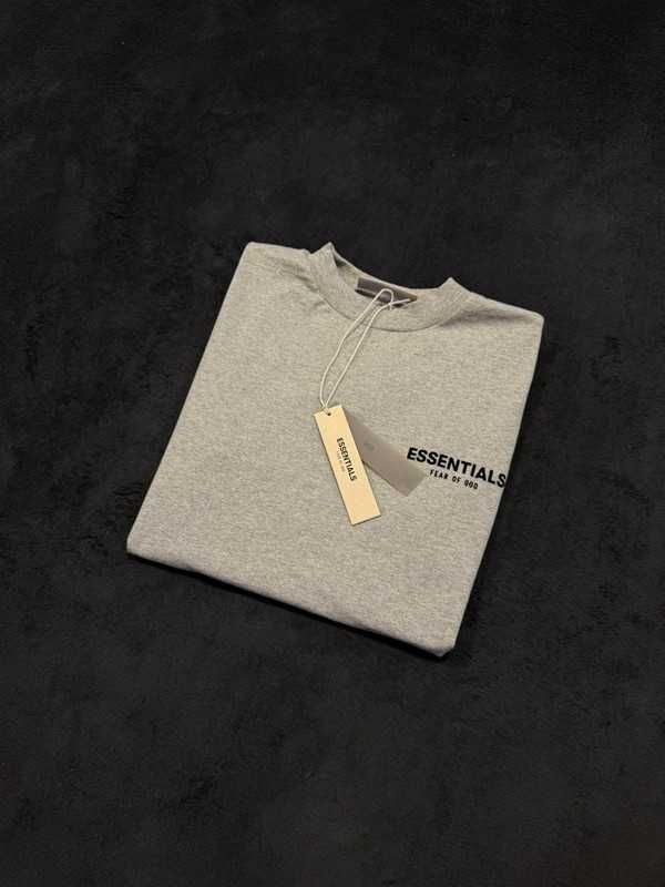 Szara koszulka Fear Of God Essentials Dark Oatmeal - Size XS