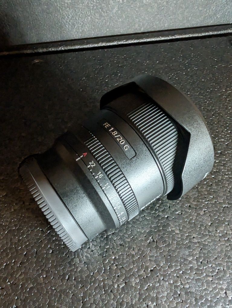 Lente Sony 20mm 1.8