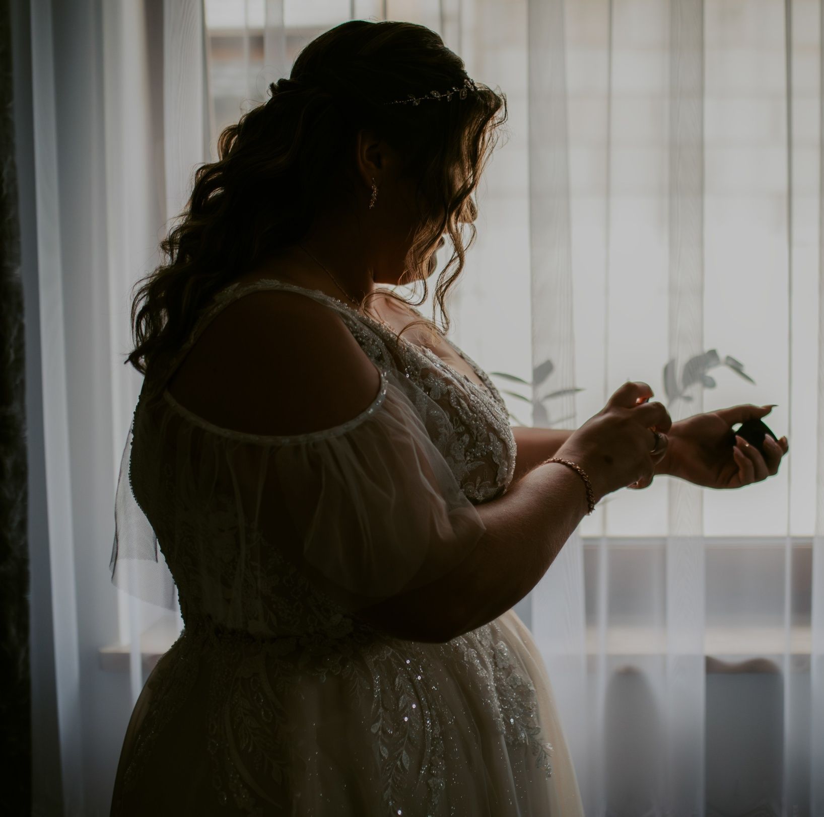 Suknia ślubna plus size