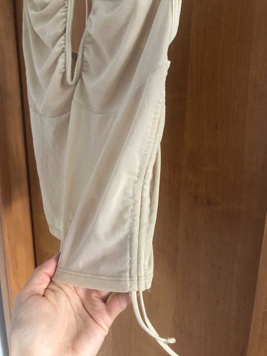 Beżowy top z siateczki, bieliźniany, na cienkich ramiączkach Reserved