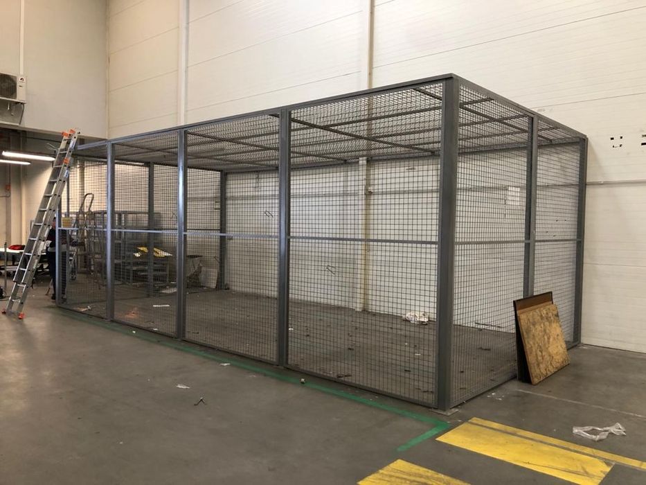 Klatka z paneli z siatki Box magazynowy 15x6