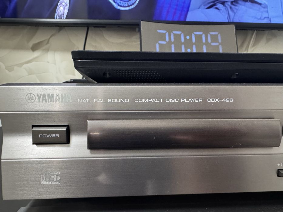 Продам CD Yamaha CDX-496