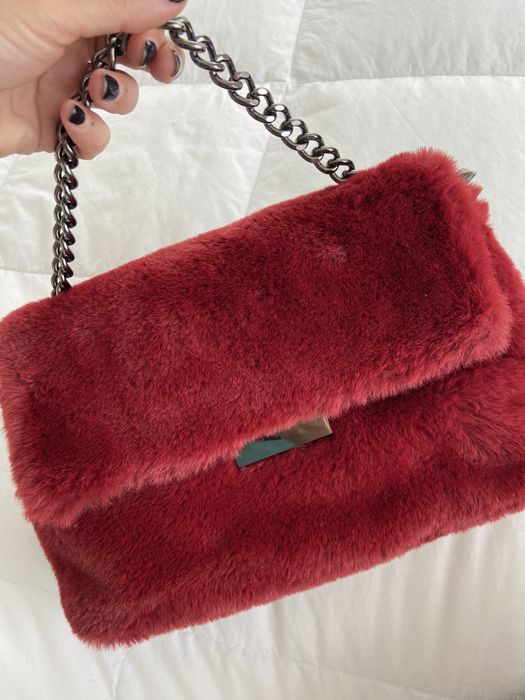 Mala nova com etiqueta