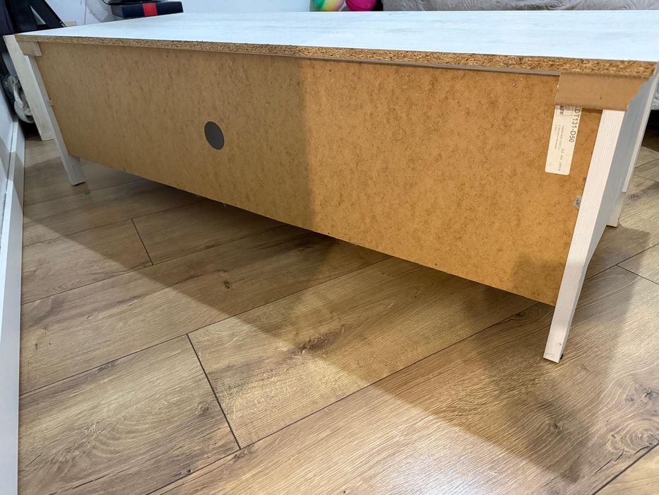 Szafka pod RTV Biała