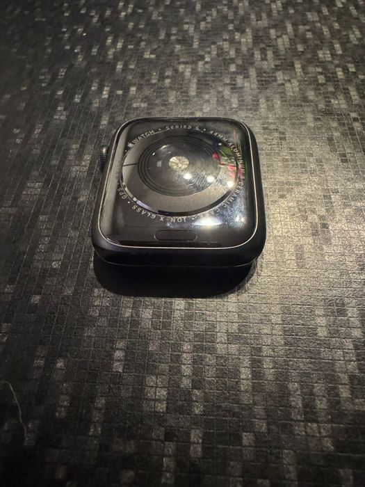 iWatch 5 Apple 32GB 44mm GPS idealny