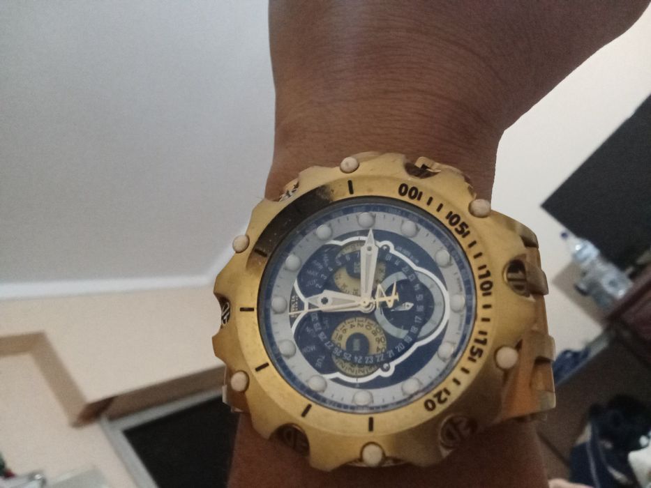 Relógio invicta Venom