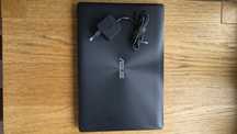 Laptop ASUS seria R515M Windows 8