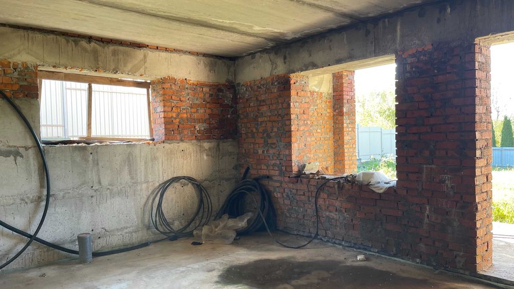 Продається VIP ділянка,м-н Обрій з фундаментом під сучасний котедж. HH