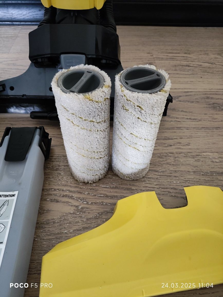 Электрошвабра/вертикальний миючий пилосос Karcher FC 5