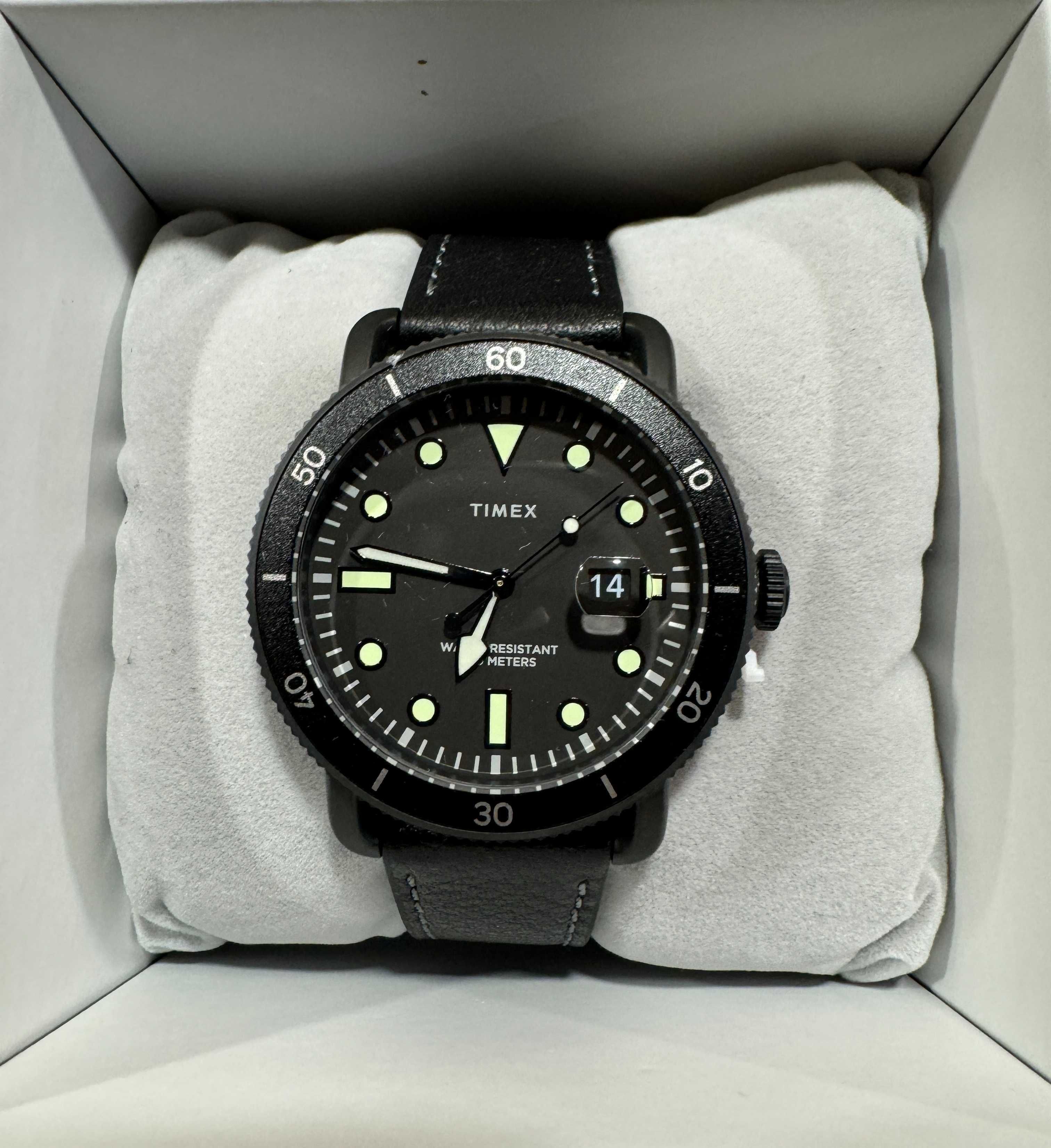 Zegarek klasyczny Timex TW2U01800