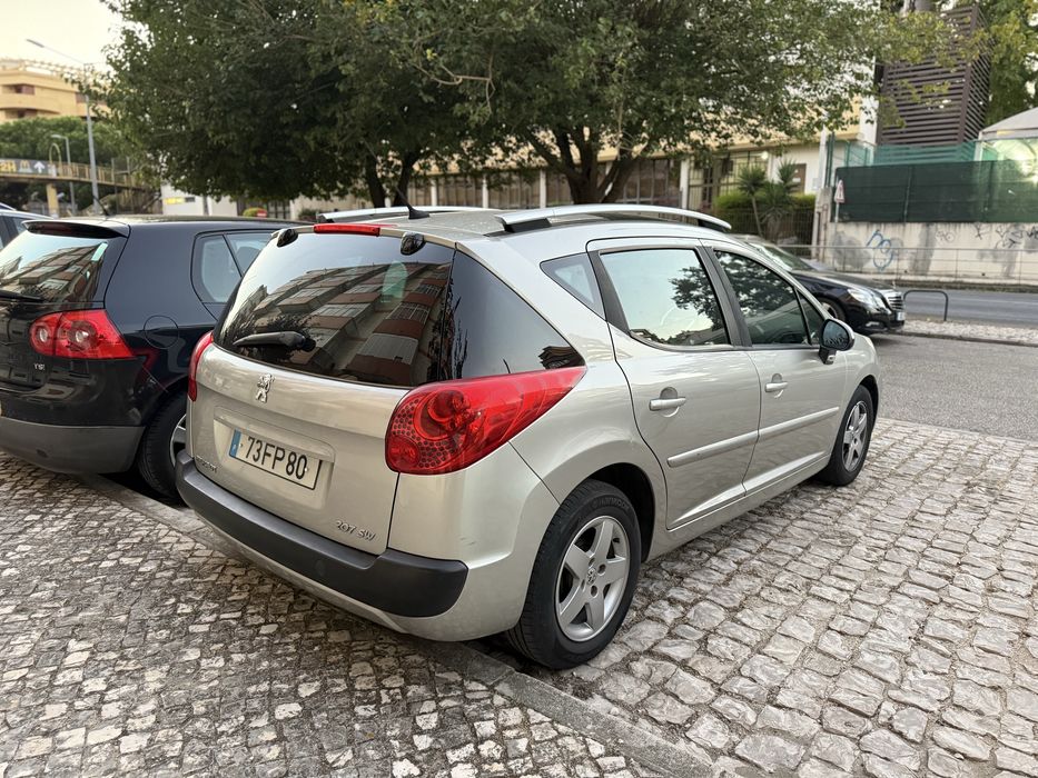 Peugeot 207 SW Teto panoramico