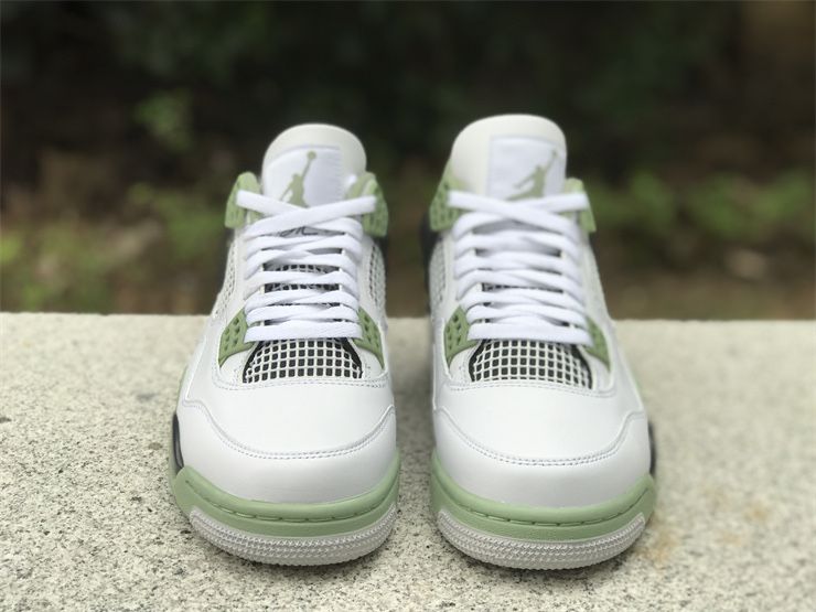 Кросівки Air Jordan 4 Retro Seafoam Джордан ретро білі оливкові зелені