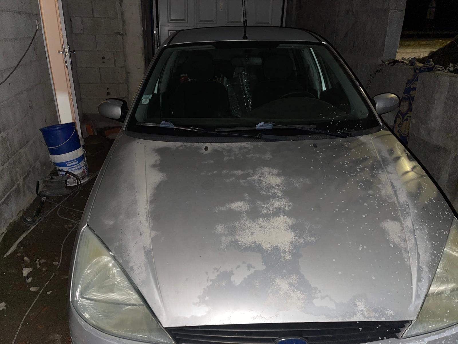 Carro Ford Focus 2001