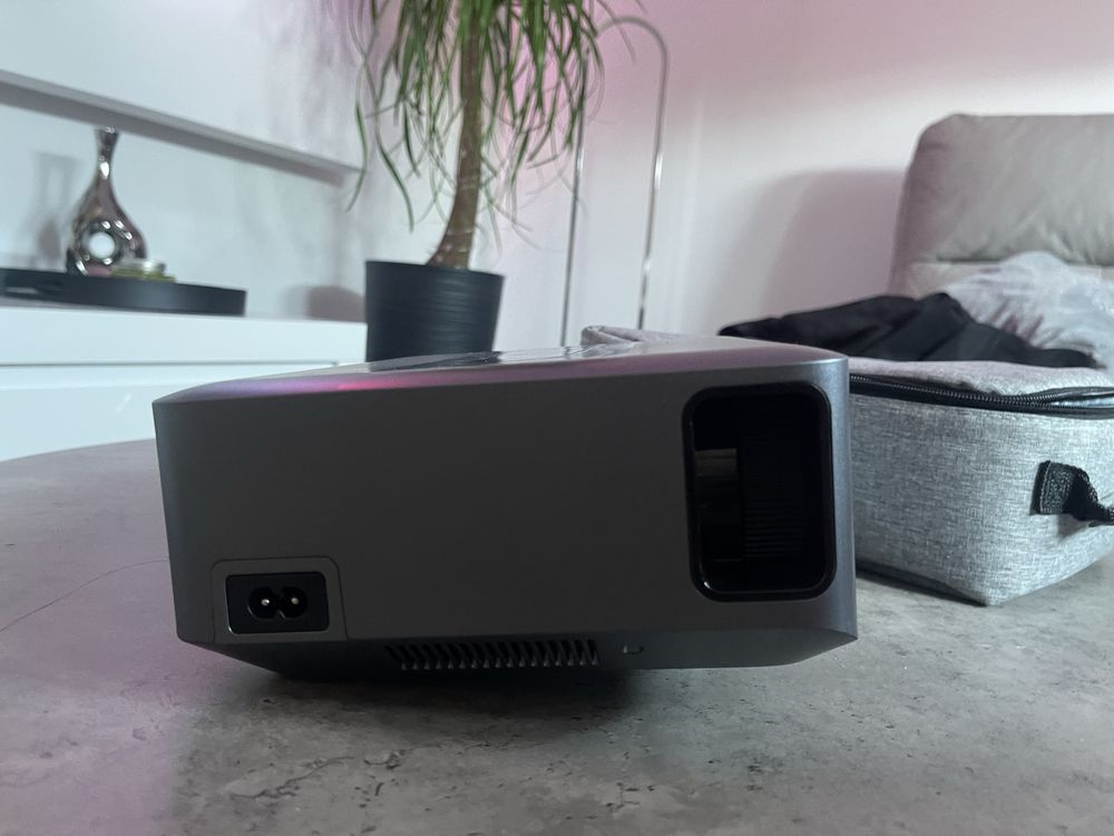 Projektor 4K super jakość