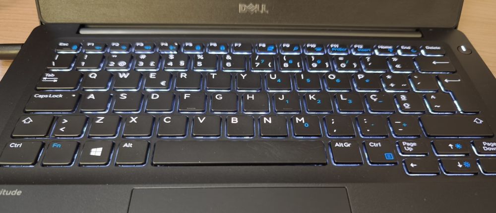 Portátil Dell 12,5" Ultrabook 1,18Kg