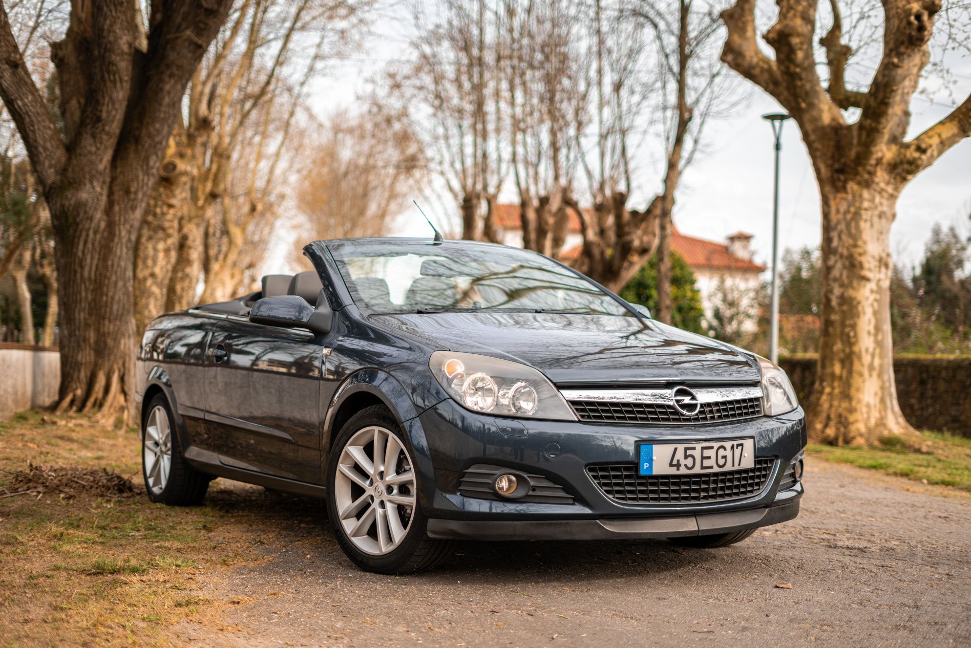 Descapotável Opel Astra H twinport