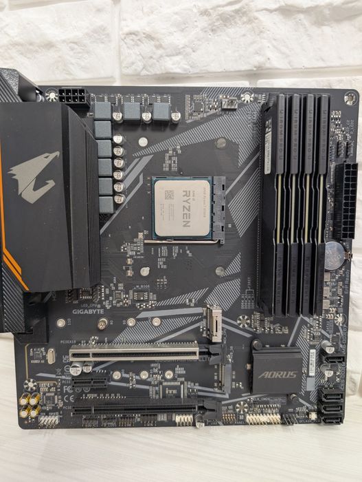Комплект R7 5700X, 32 gb, gigabyte b550