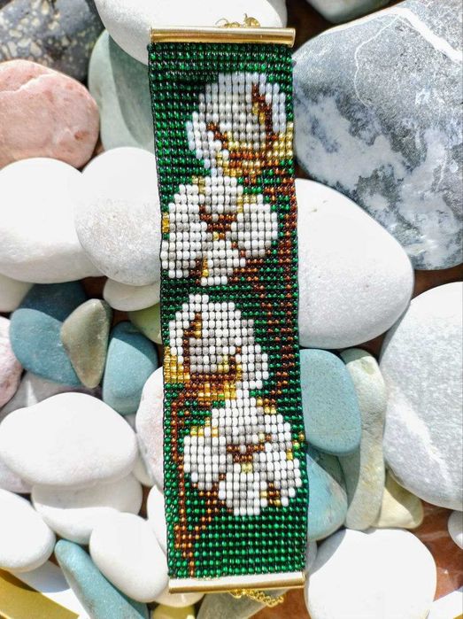 Bransoletka ręcznie robiona z czeskich koralików