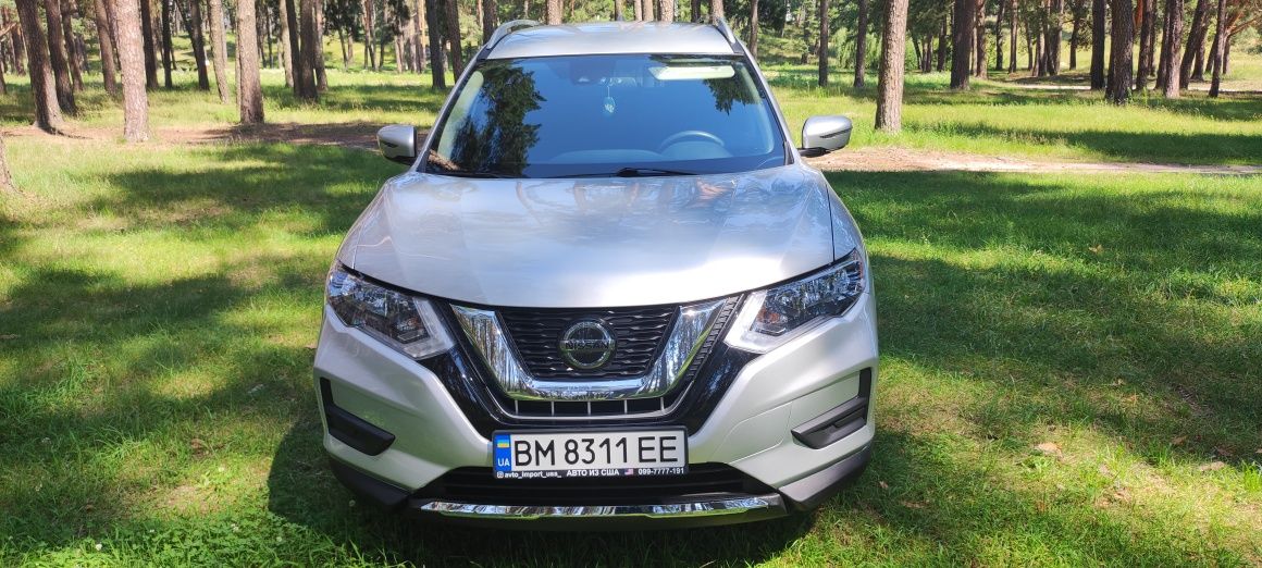 Продам nissan rog