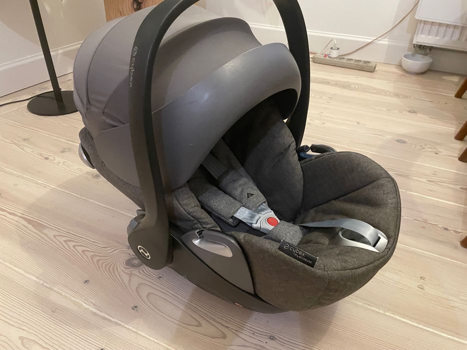 Fotelik Cybex Cloud Q [0-13kg] Manhattan grey SOFIX+wkładka niemowlęca