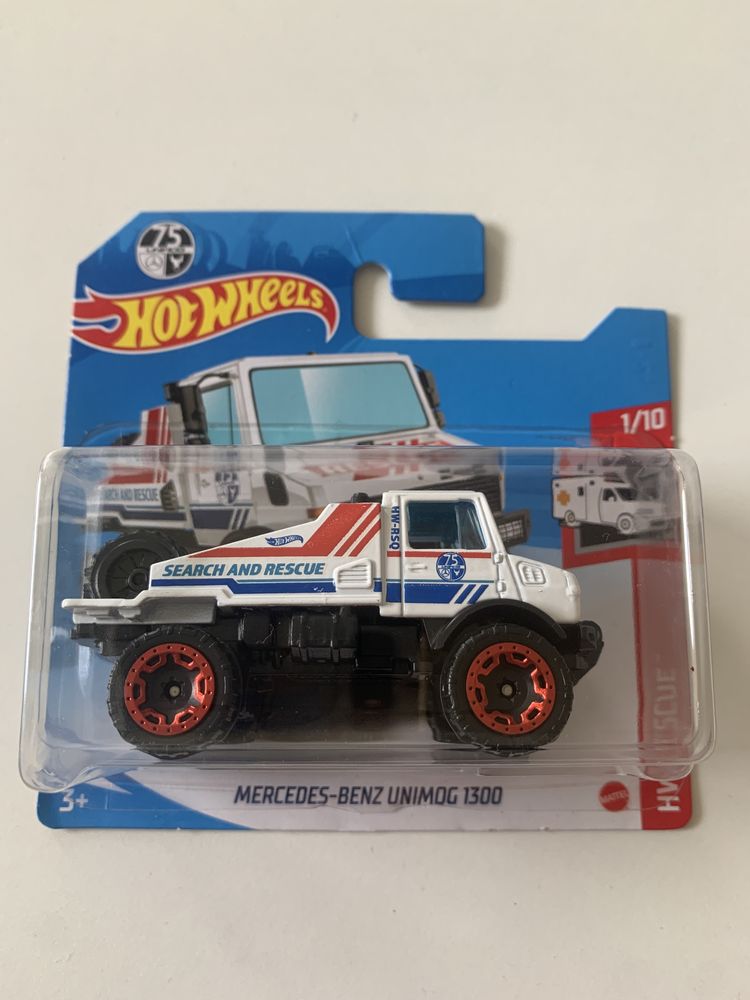 Hot Wheels Mercedes-Benz Unimog 1300