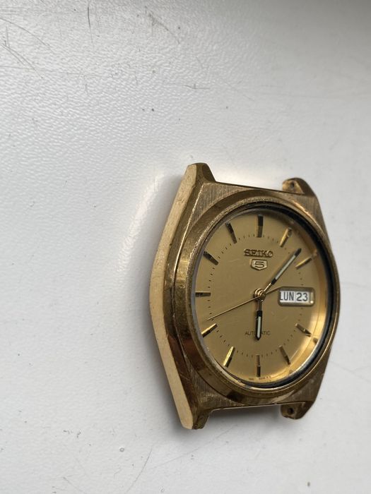 Нручнные часы seiko 5 automatic