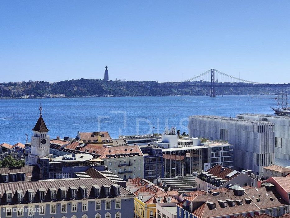 Prédio com projeto aprovado no Chiado, Lisboa