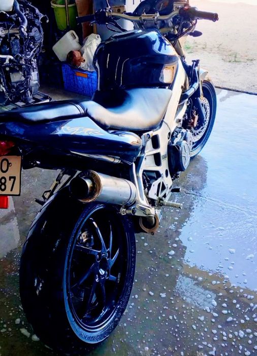 Honda vfr750 Rc36