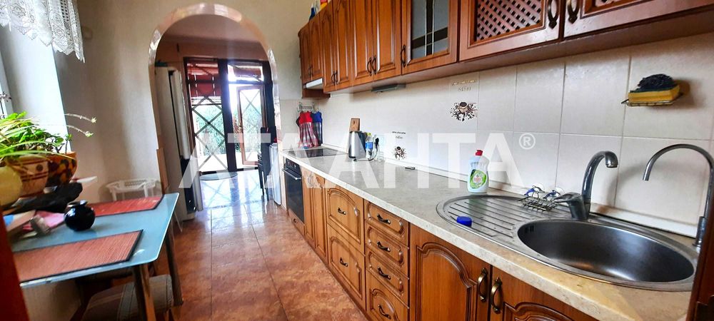 Дом в курортной зоне села Вапнярка- 10мин к морю.