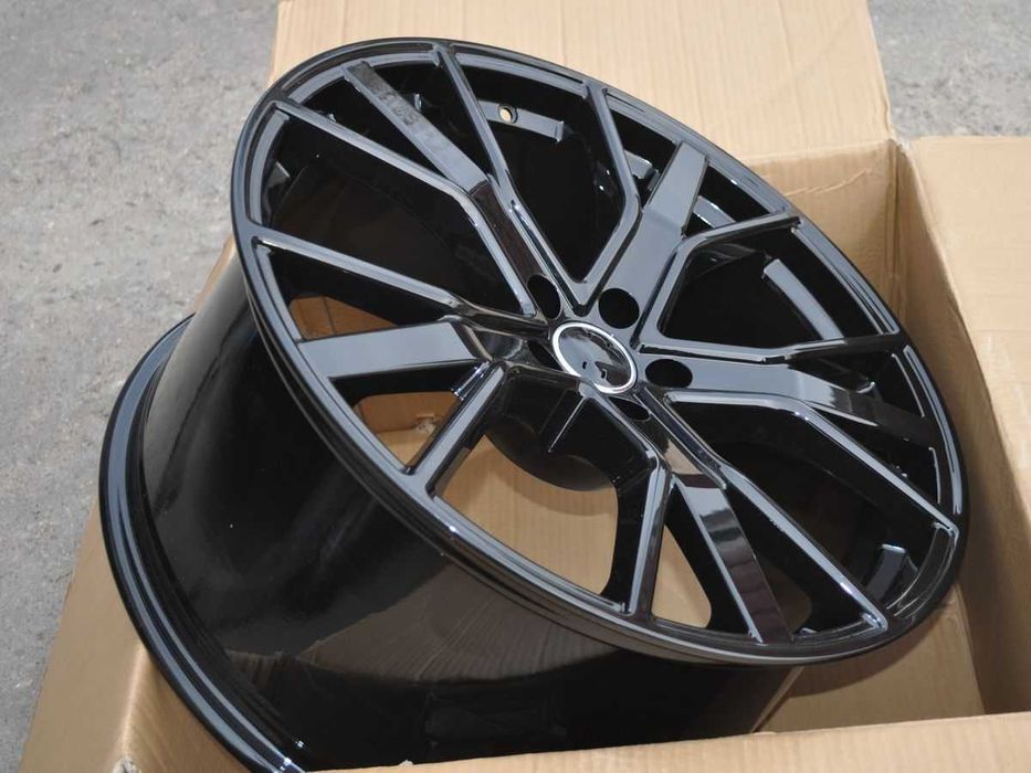 Nowe czarne felgi R22 5x112 Audi Q7 4M Q8 SQ7 SQ8 ET 21!