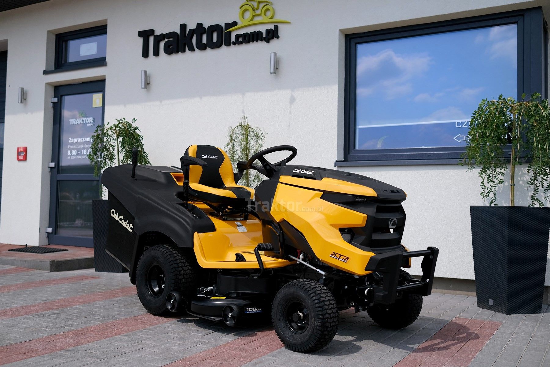 Cub Cadet XT3 QR106 - traktorek ogrodowy-kosiarka - Promocja