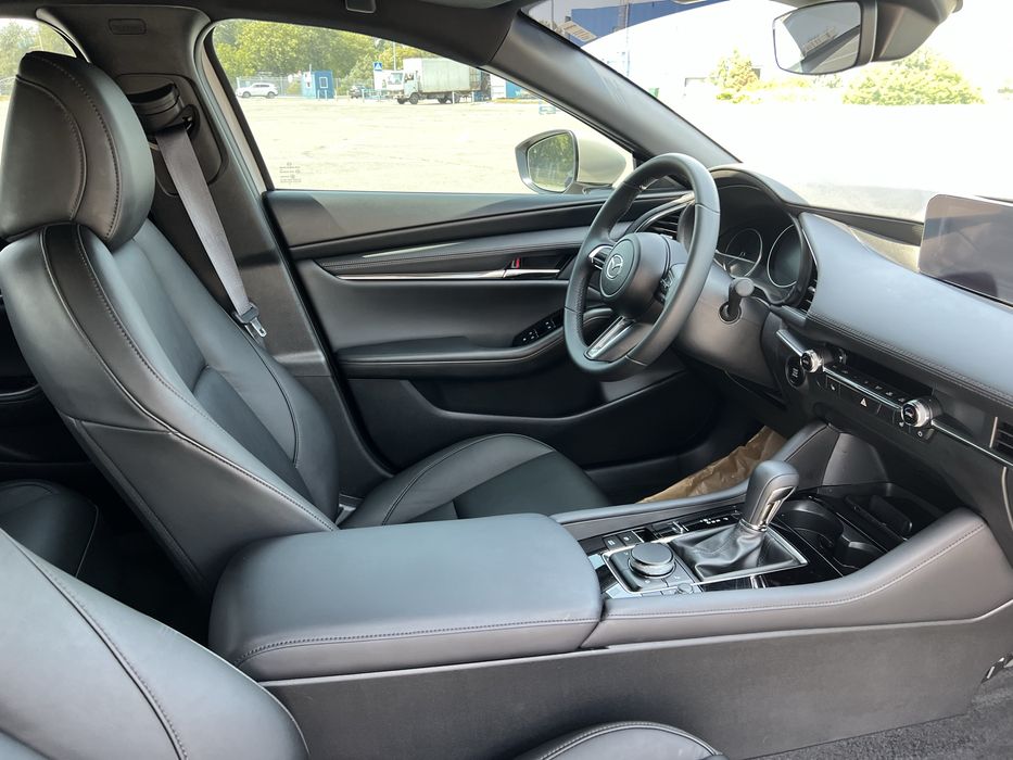 Mazda 3 2024 Prefered