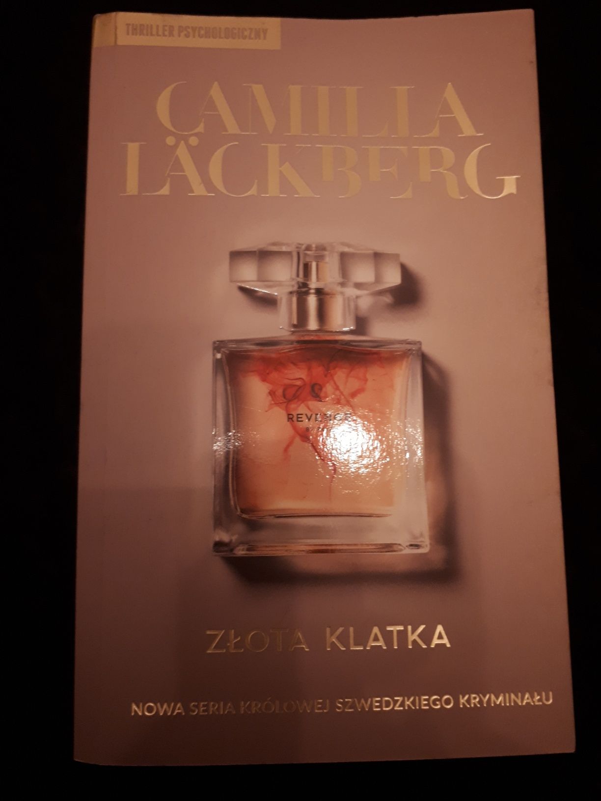 Camilla Lackberg "złota klatka"